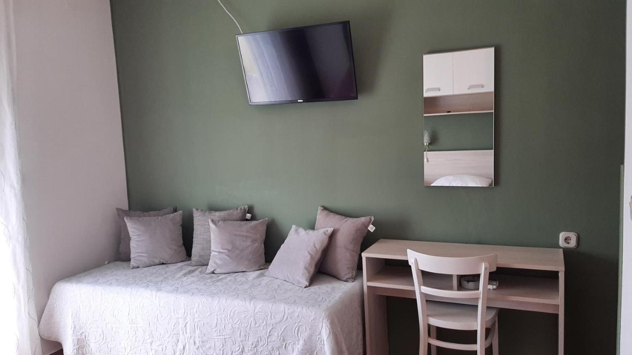 Rooms Neda Rab Town Eksteriør billede