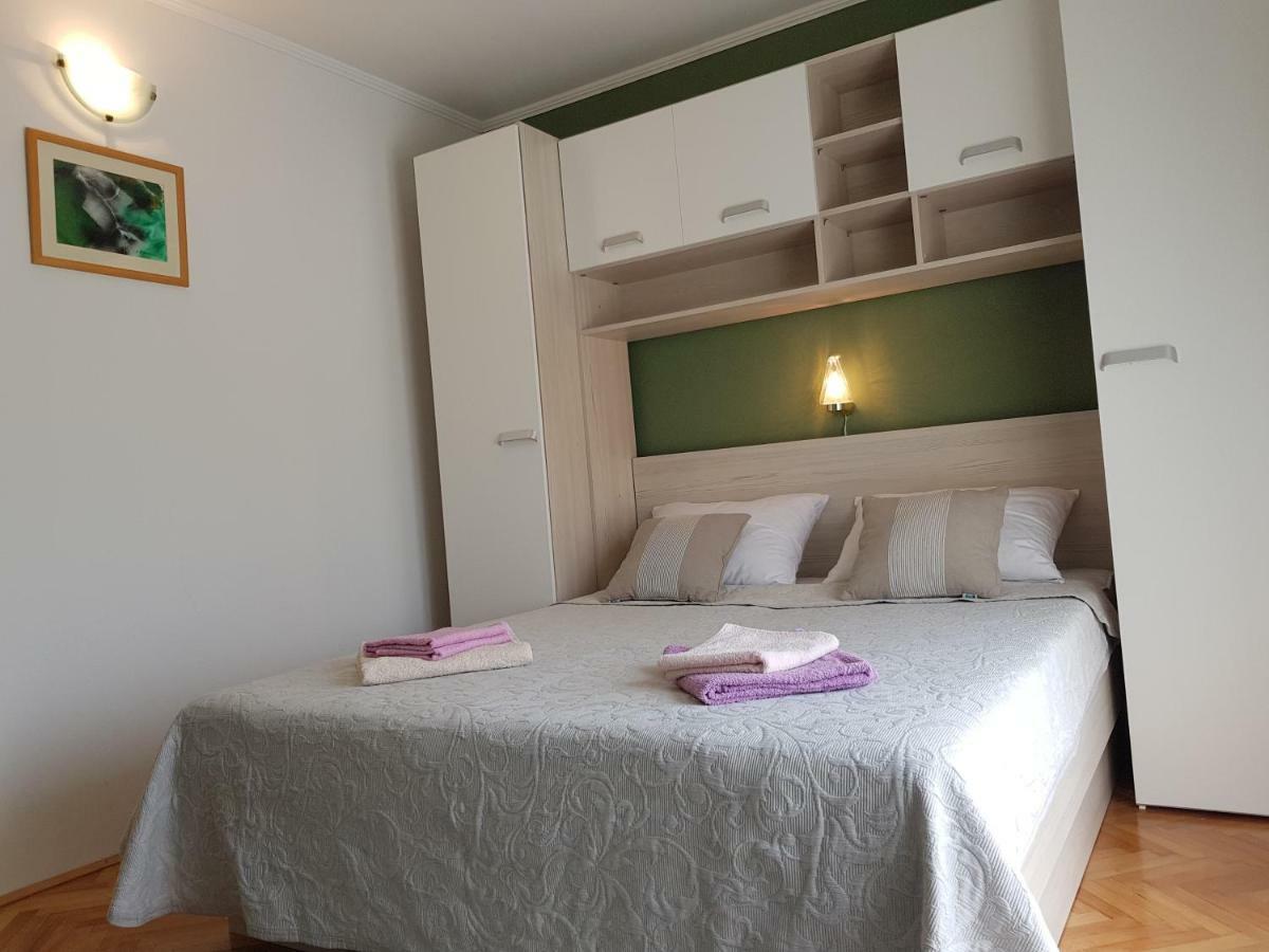 Rooms Neda Rab Town Eksteriør billede